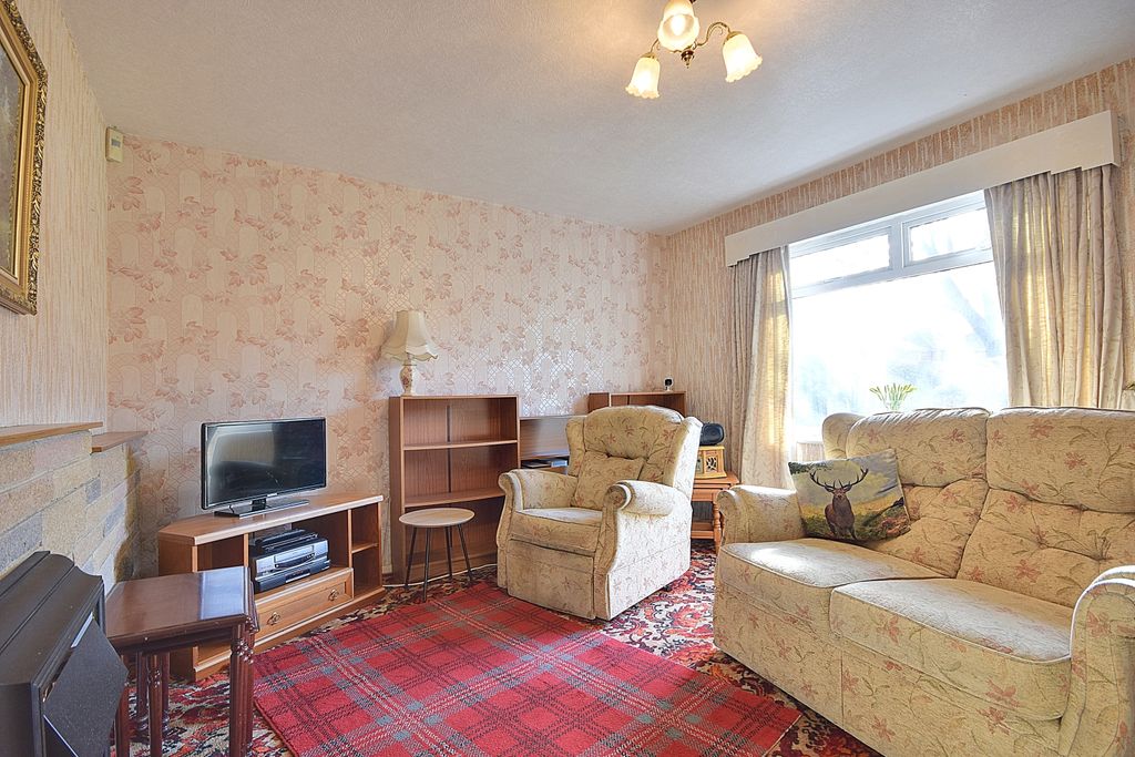 Property photo 3 of 20 Highfield Ewemove Rastrick (12)