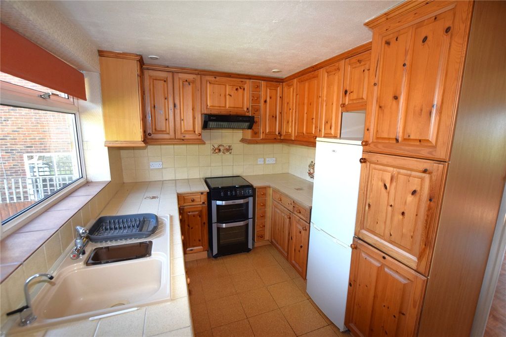 Property photo 2 of 13 Picture No. 02