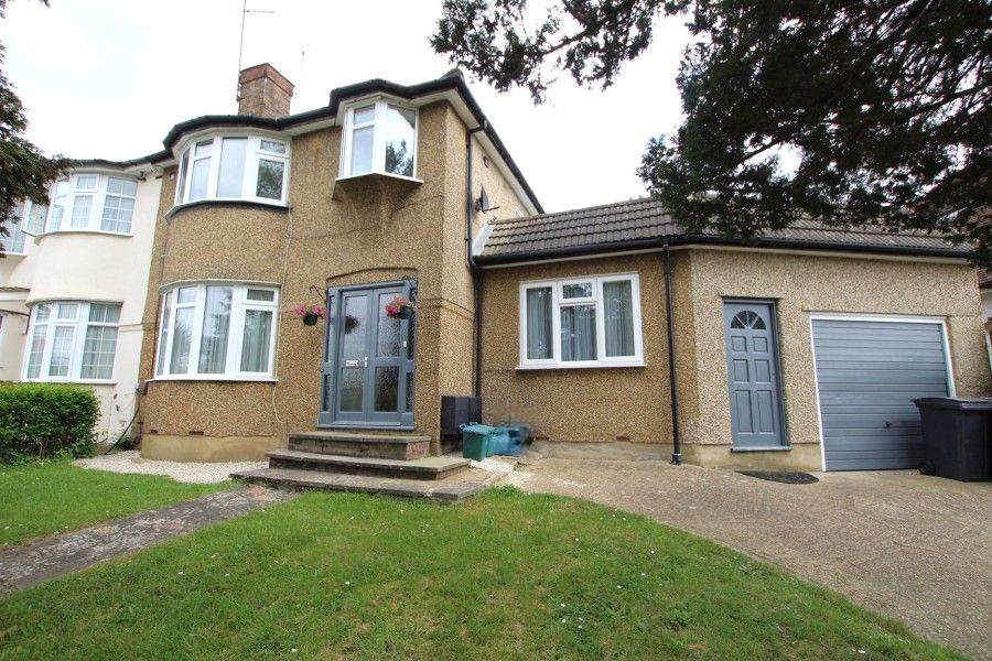 Property photo 1 of 9