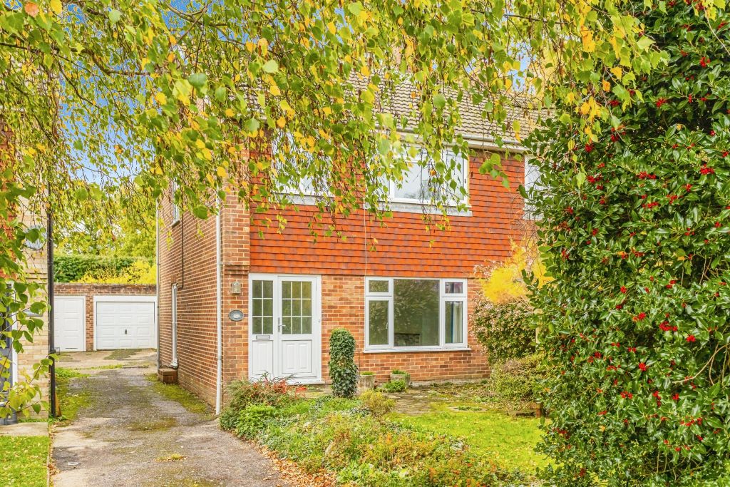 Property photo 1 of 17