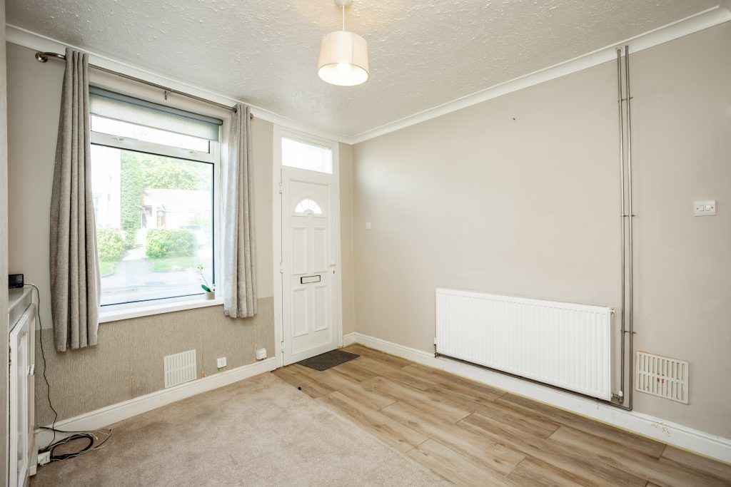 Property photo 3 of 28