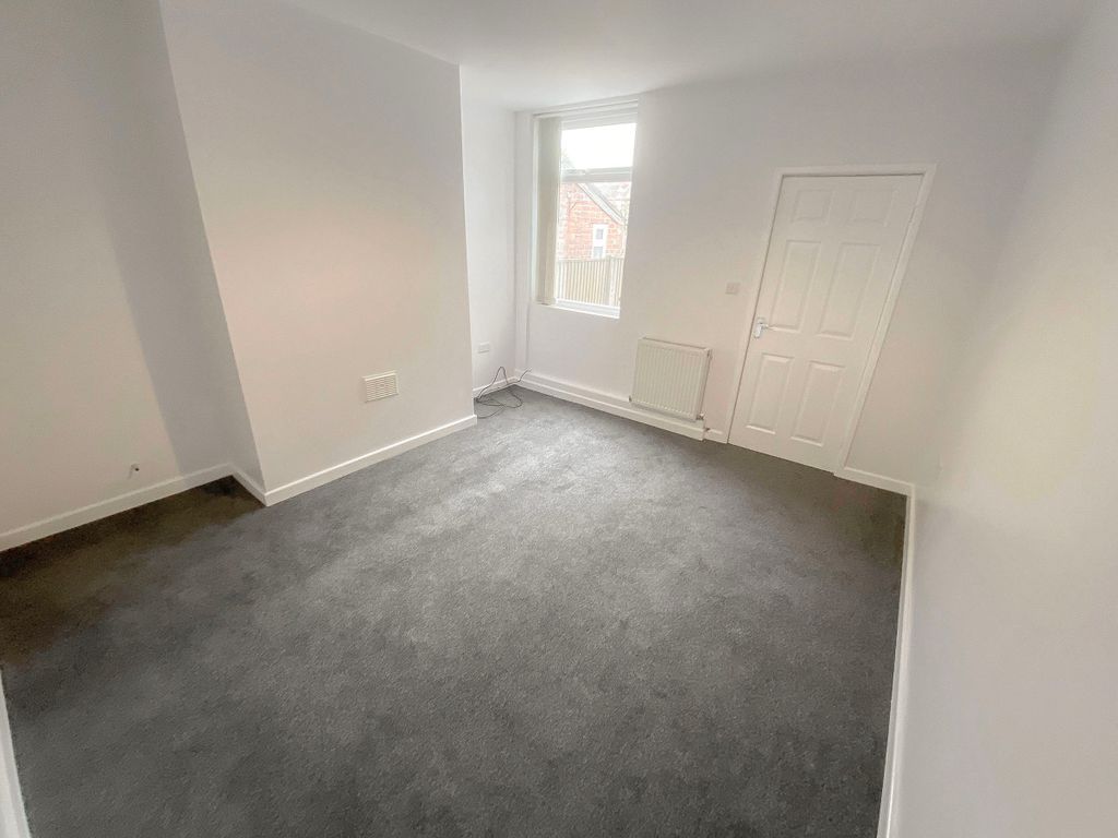 Property photo 3 of 8 Reception Room 2