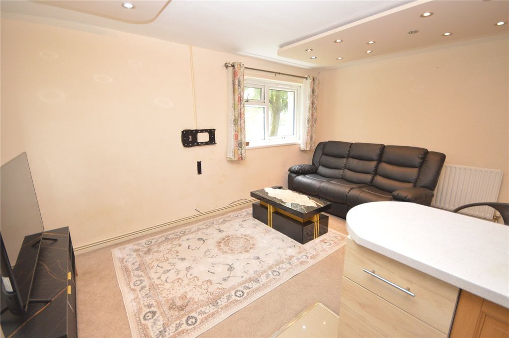 Property photo 3 of 7 Picture No. 07