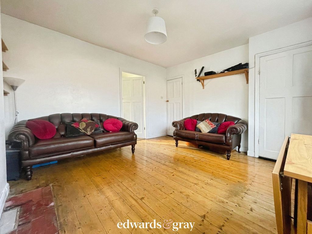 Property photo 3 of 15