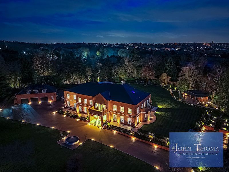 Property photo 1 of 33 Photo 29