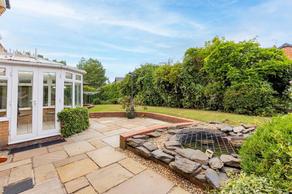Property photo 3 of 26 Rear Garden