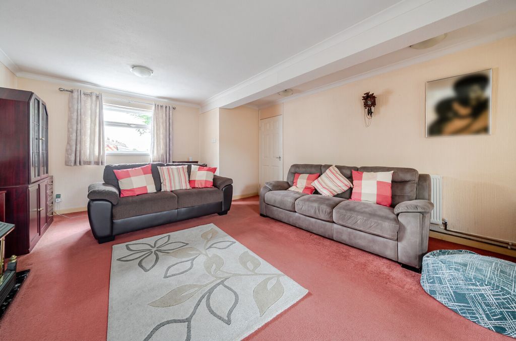 Property photo 3 of 15 1469916-17-6A1Db1...