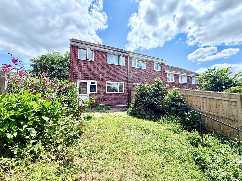 Property photo 1 of 13