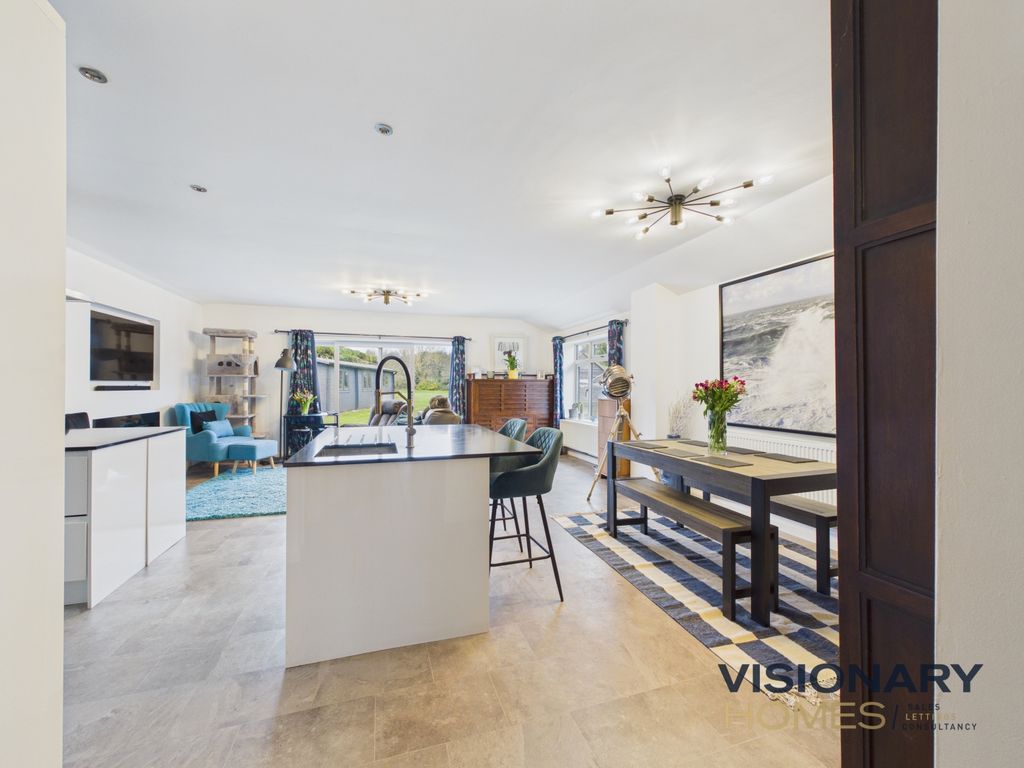 Property photo 1 of 20 Cam03522G0-Pr0254-Still001