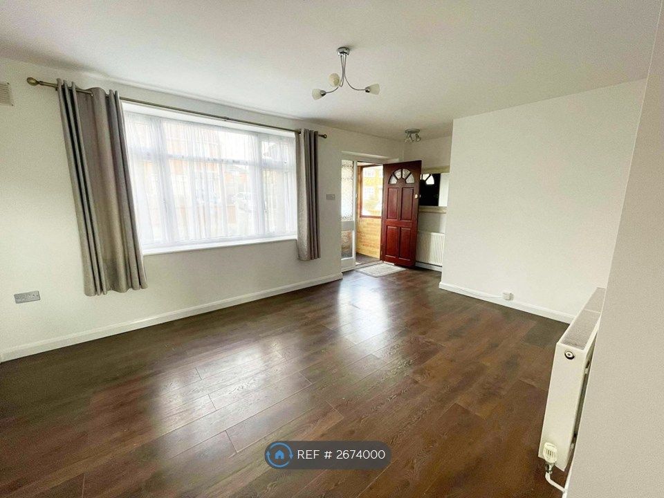 Property photo 2 of 16 Living Area