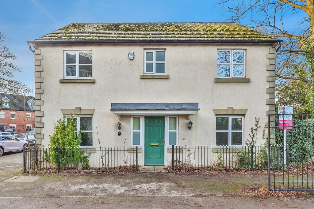 Property photo 1 of 1