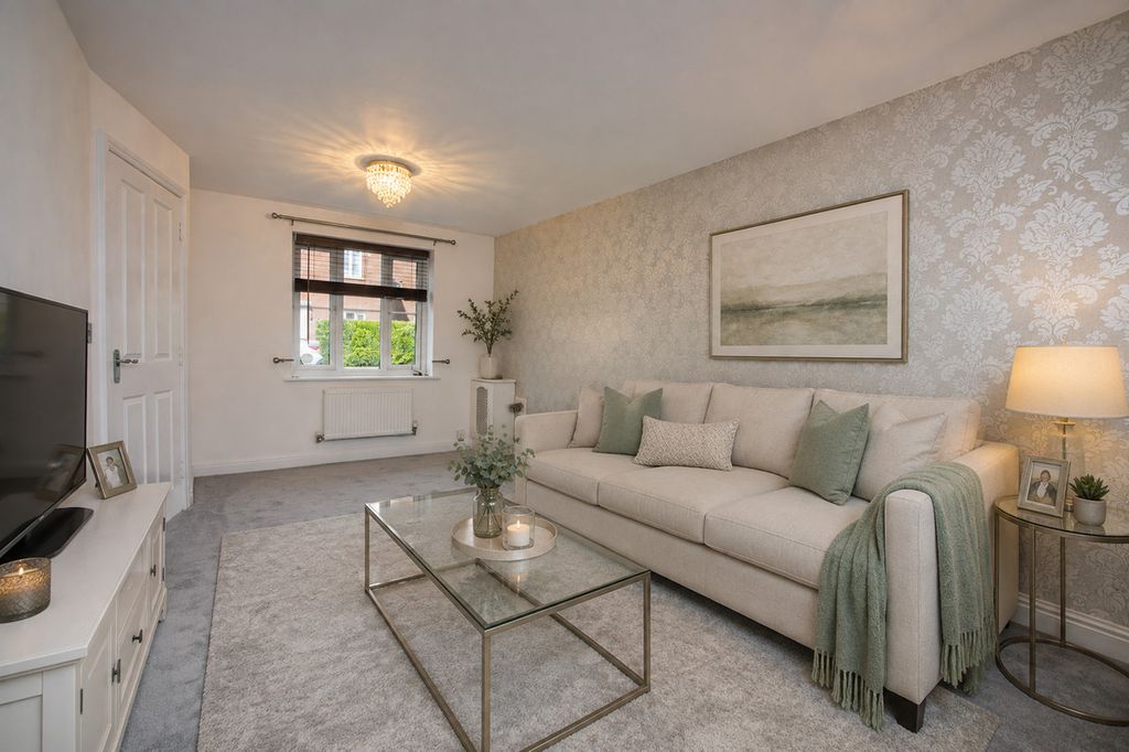Property photo 2 of 12