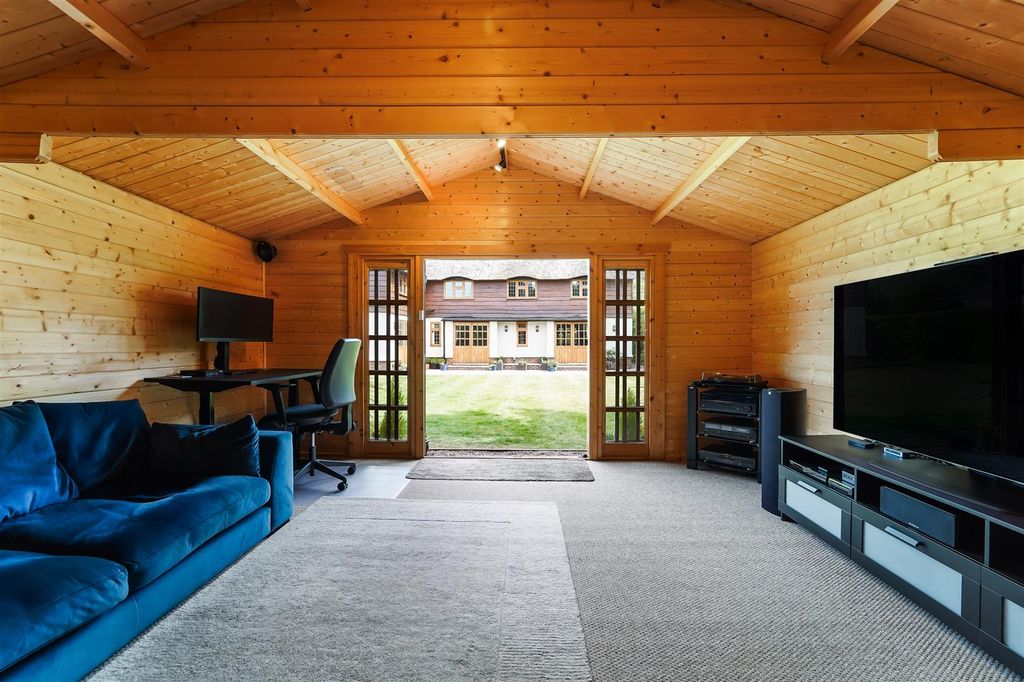 Additional image 35 of 5 bed detached house for saleRickman Hill Road, Chipstead, Coulsdon CR5