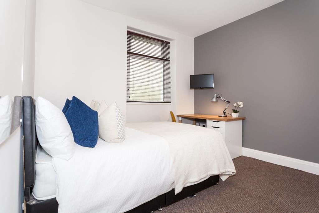 Property photo 3 of 13 Photo 2