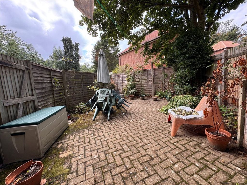 Property photo 2 of 12 Picture No. 04