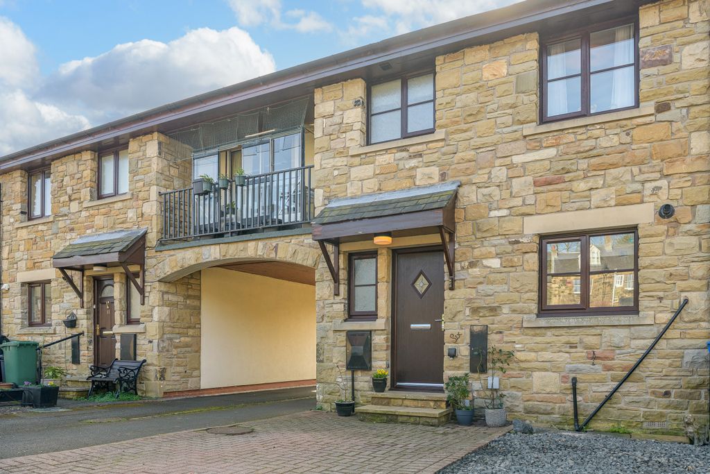 Property photo 1 of 27 Front-1