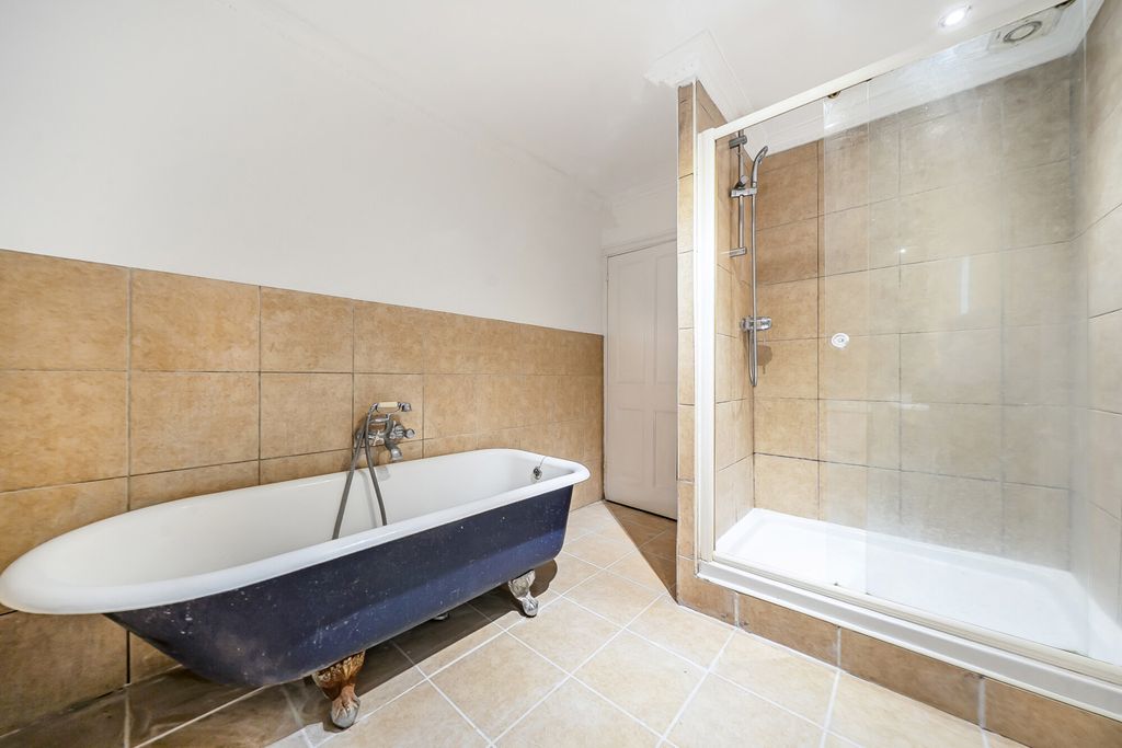 Property photo 2 of 19 1500322-15-6A6B74...