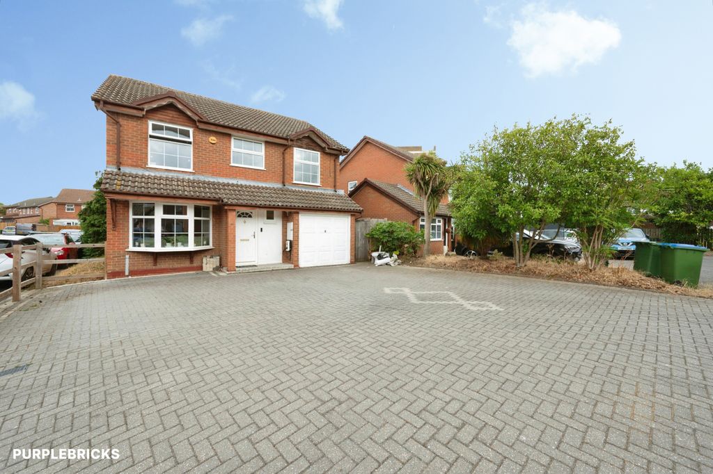 Property photo 1 of 29