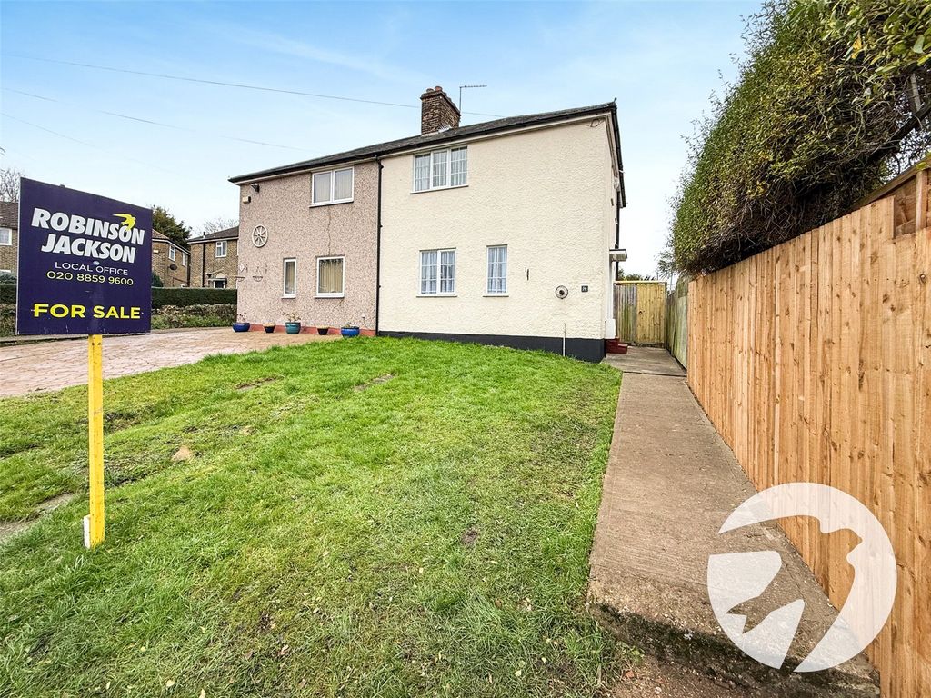 Property photo 2 of 15 Picture No. 01