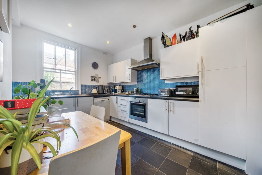 Property photo 3 of 7 1167828 (3)