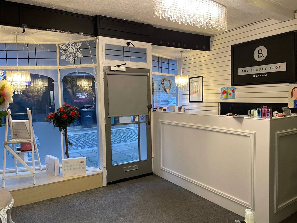 Property photo 3 of 6 Picture No. 04