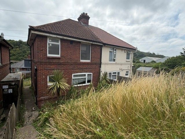 Property photo 1 of 9