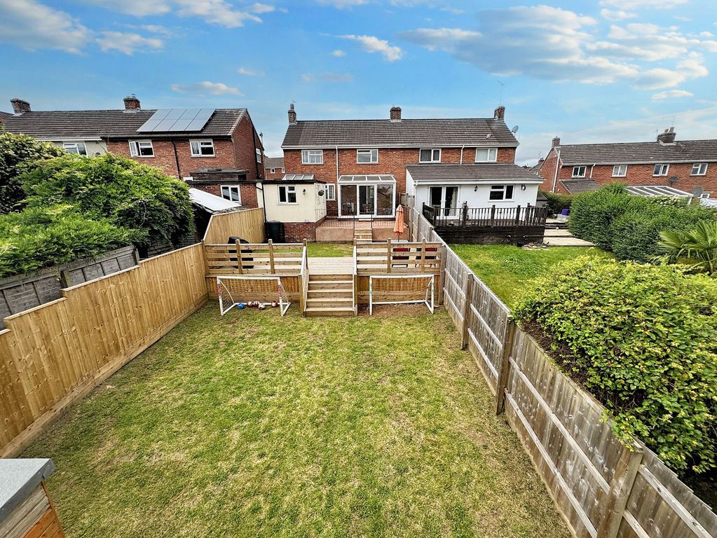 Property photo 2 of 22