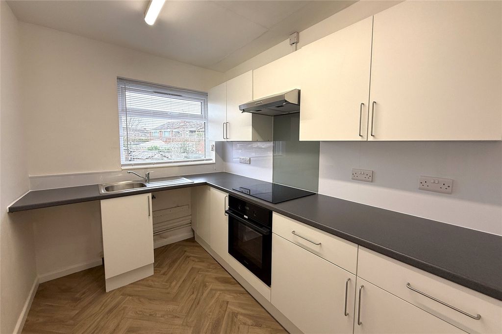 Property photo 3 of 7 Picture No. 05