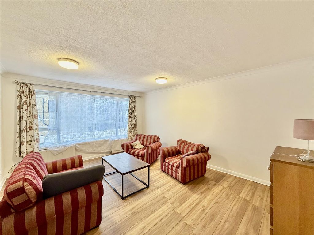 Property photo 2 of 10 Reception Room