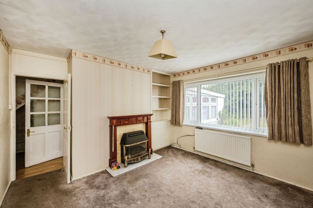 Property photo 3 of 18 Pbox-Img.Jpg