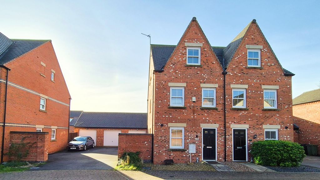 Property photo 1 of 40 Photo 1