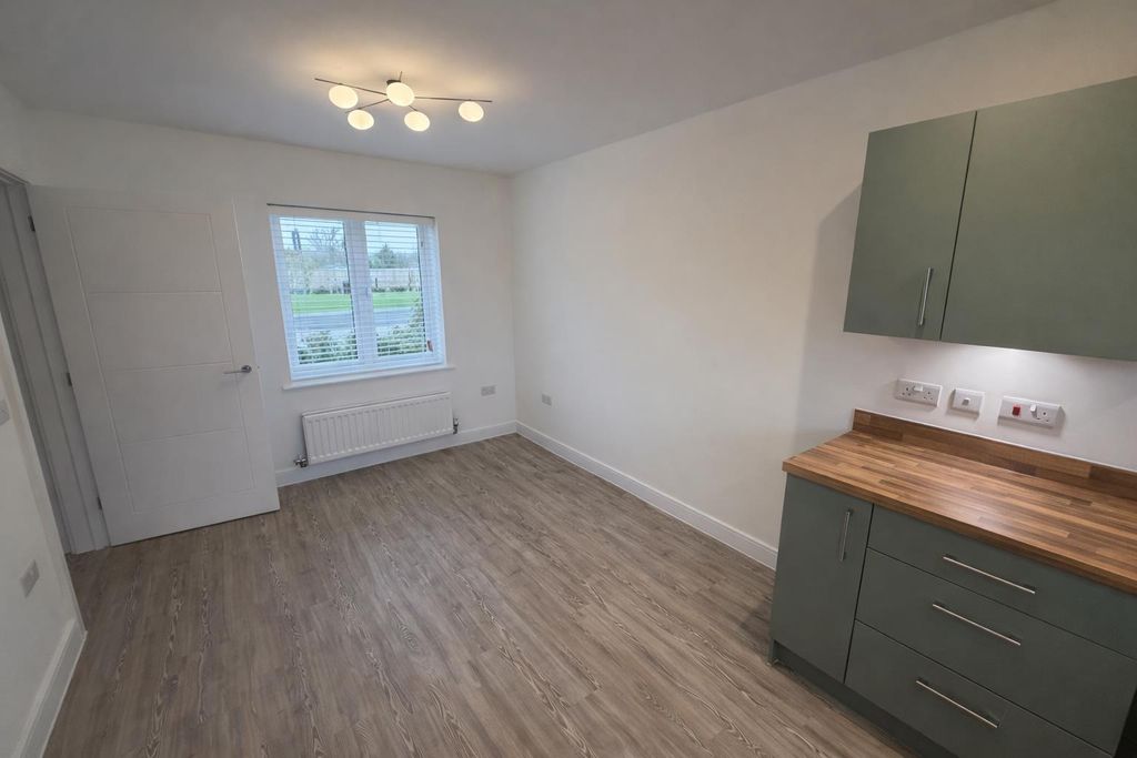 Property photo 2 of 9 Kitchen 2 Edit.Png