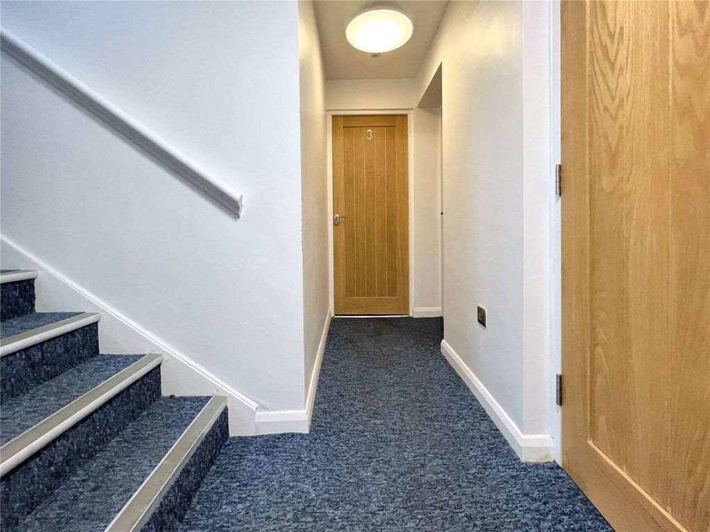 Property photo 2 of 10 Picture No. 07