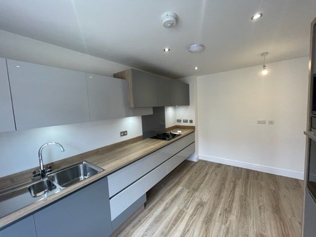 Property photo 3 of 13 Image