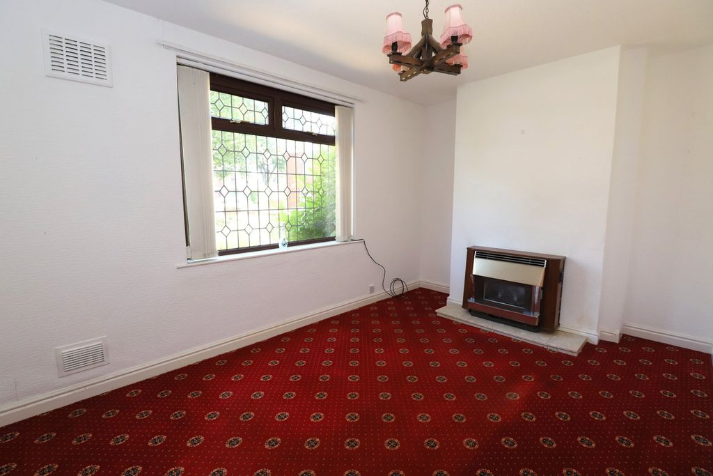 Property photo 3 of 25