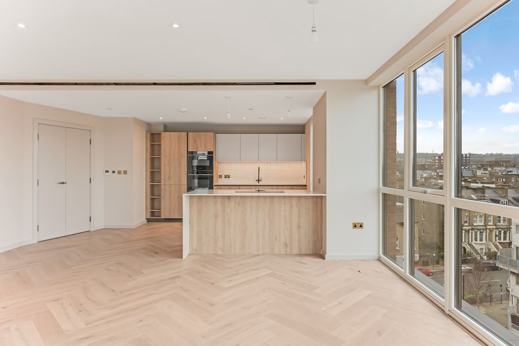 Property photo 2 of 11 Tipton Apartments 17-6.Jpg