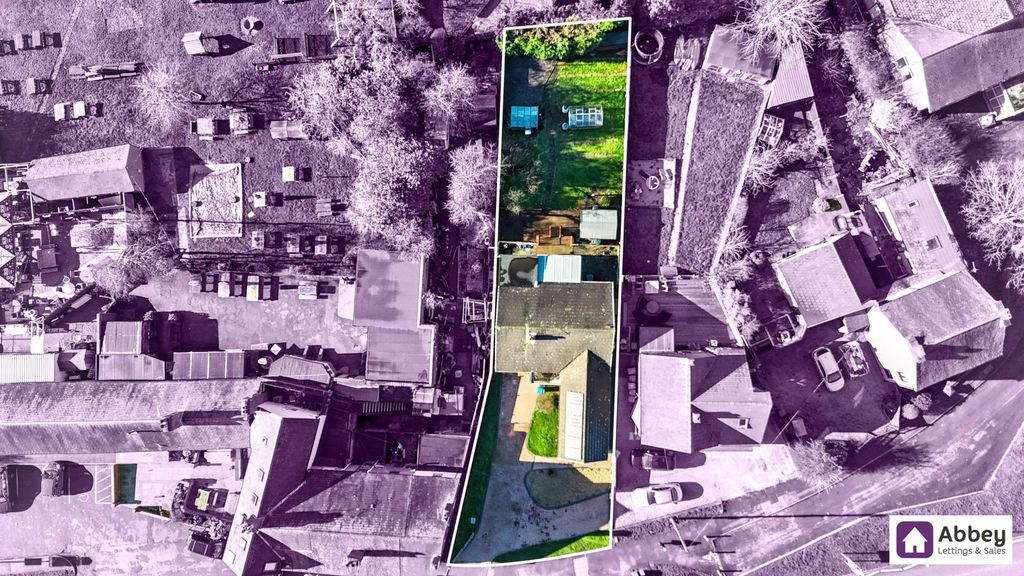 Property photo 2 of 22 Overview