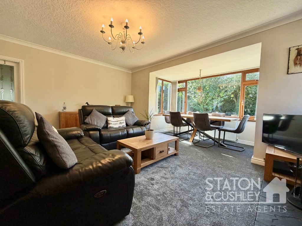 Property photo 3 of 33