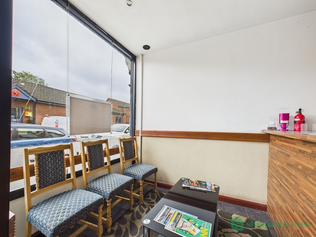 Property photo 3 of 9 Photo 7