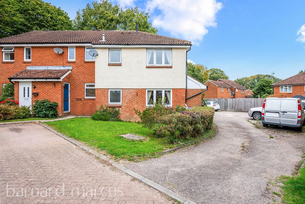 Property photo 1 of 9