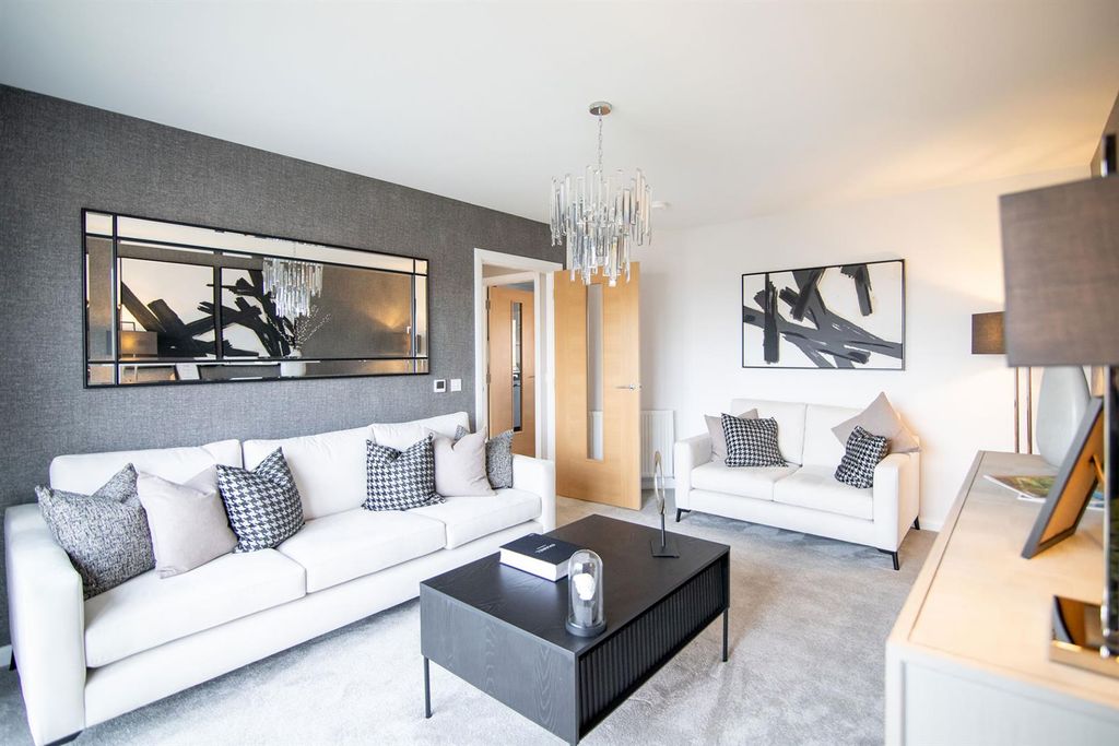 Property photo 3 of 9 Larch-Show-Home-0032.Jpg