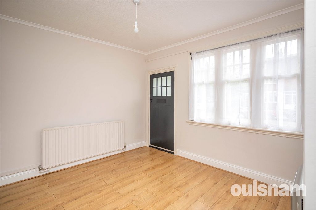 Property photo 3 of 17 Picture No. 04