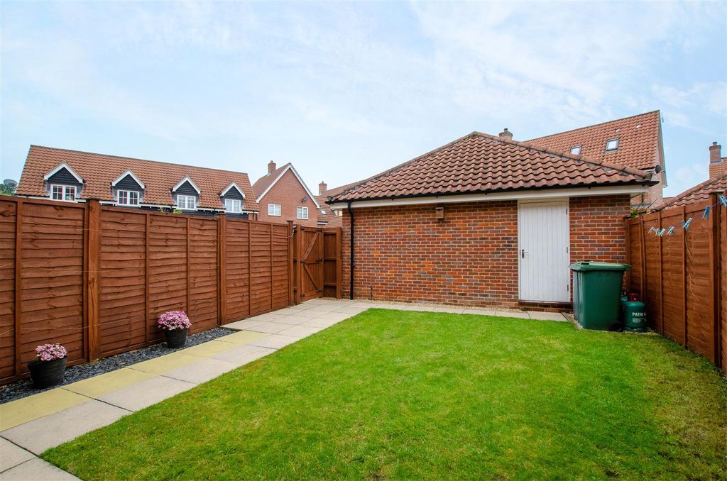 Property photo 3 of 14 3.Jpg