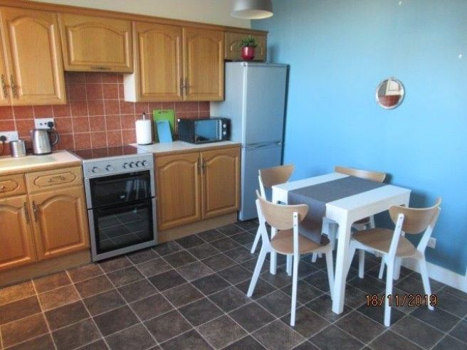 Property photo 3 of 7 Kitchen/Dining