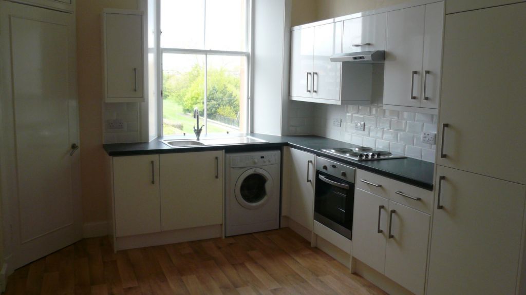Property photo 1 of 4