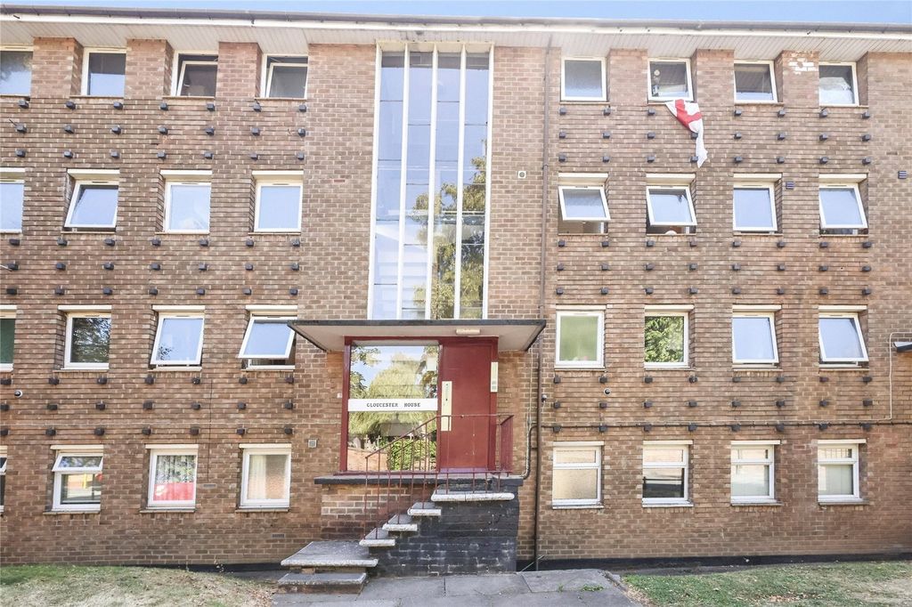 Property photo 2 of 13 Picture No. 02