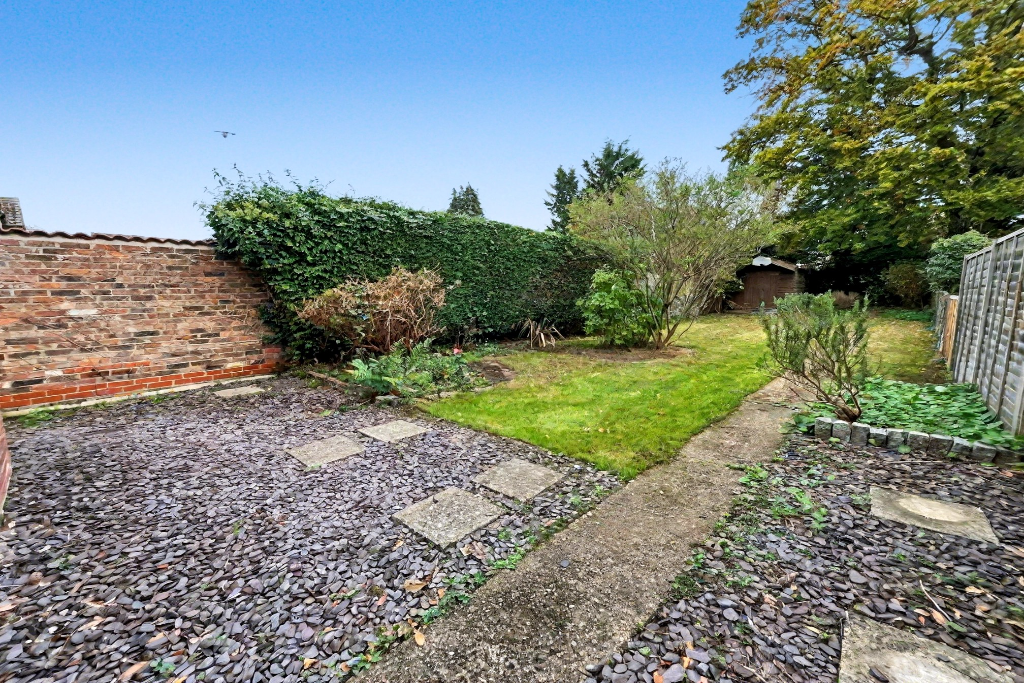 Property photo 2 of 17