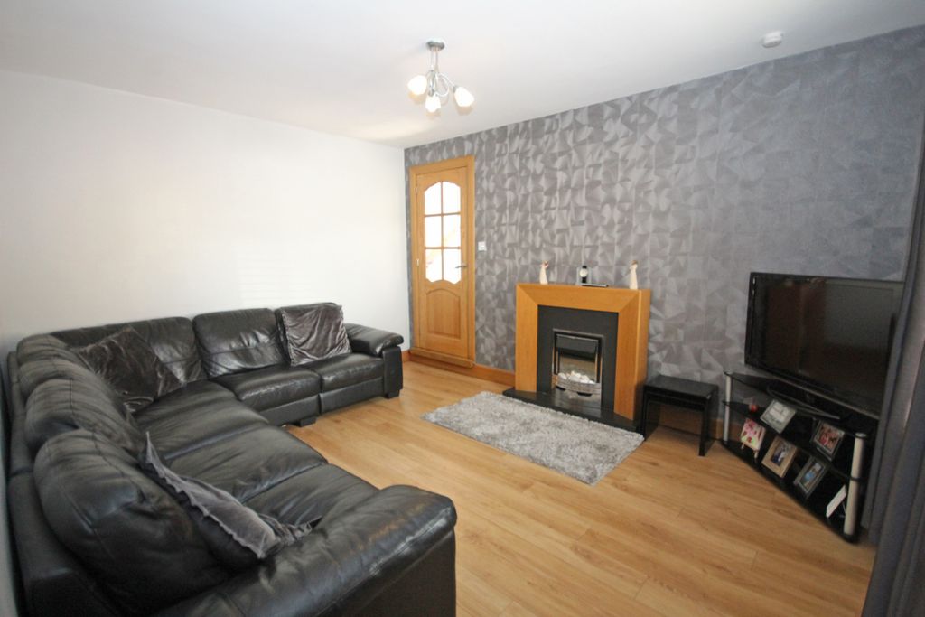 Property photo 3 of 29