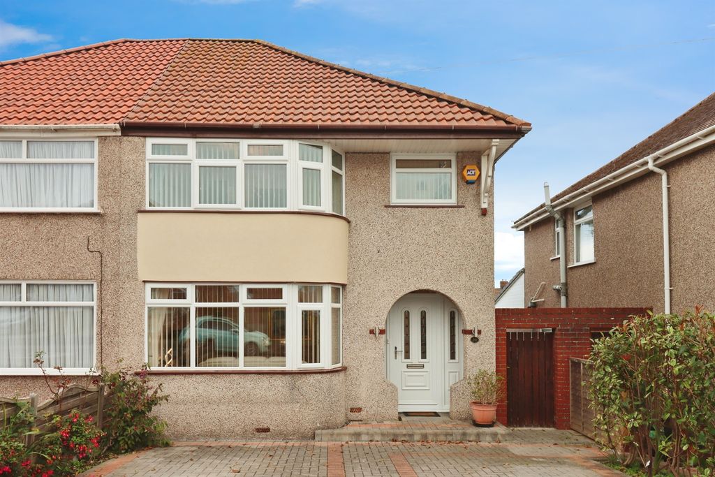 Property photo 1 of 21