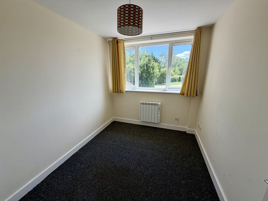 Property photo 2 of 6 Img_2353